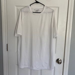 Under armor T-shirt tall large